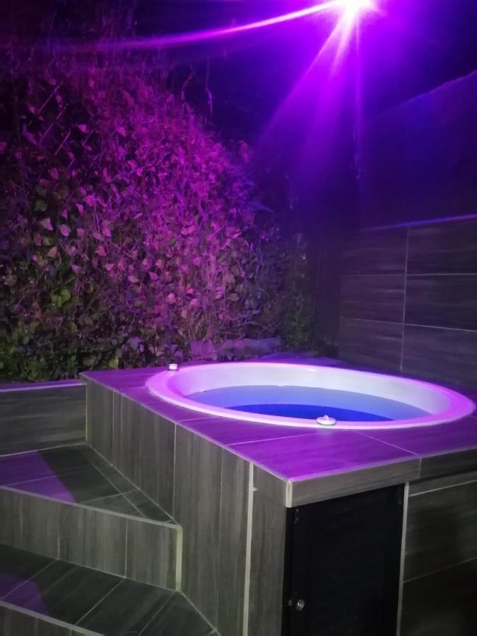 Hostal Spa Casa De Piedra Con Jacuzzi Santa Rosa de Cabal Buitenkant foto