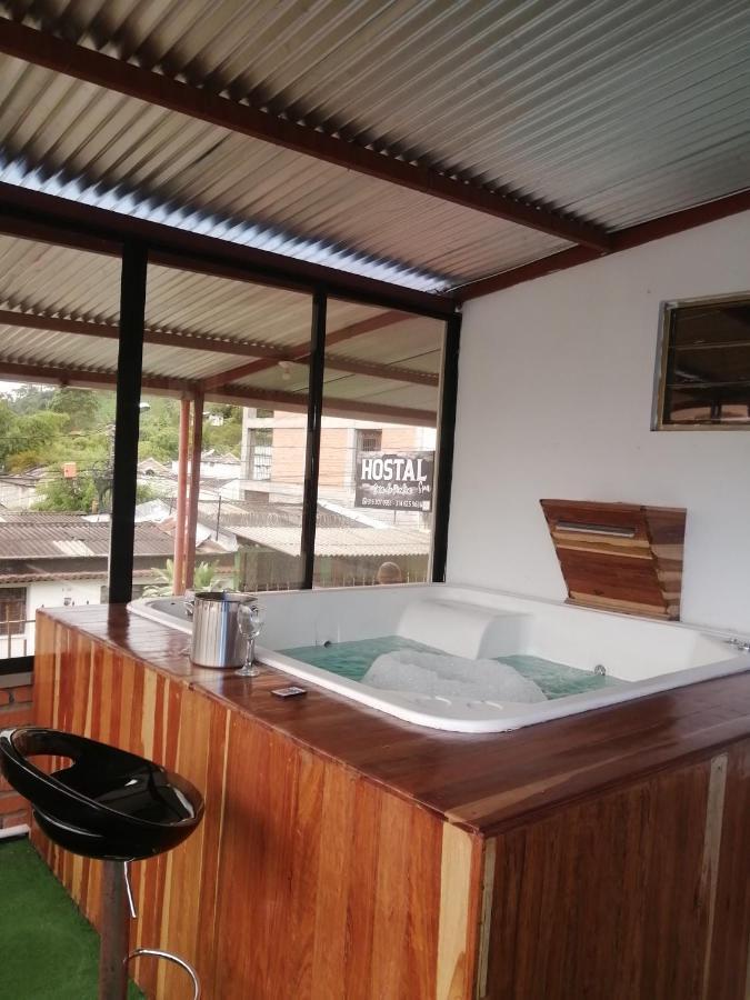 Hostal Spa Casa De Piedra Con Jacuzzi Santa Rosa de Cabal Buitenkant foto